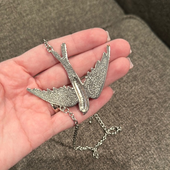 Black and Silver Bird Pendant Necklace - Picture 4 of 4